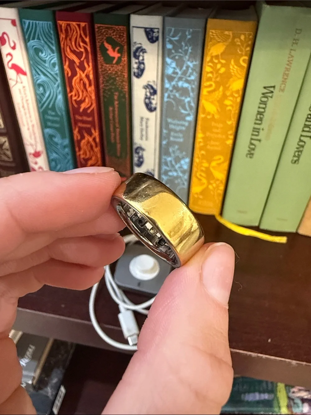 ✨ OURA ring 4 gold size 7